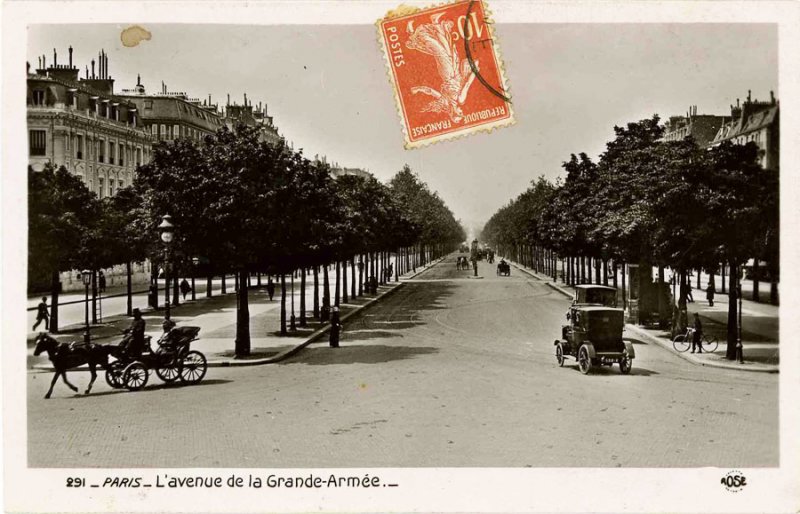 Avenue de la Grande-Armée depuis la Porte Maillot